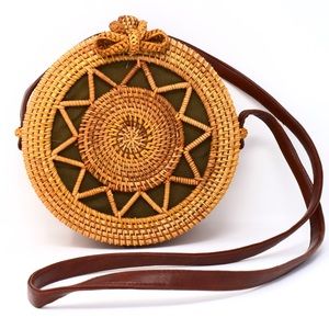 New Round Rattan Straw Flower Design Shoulder Bag